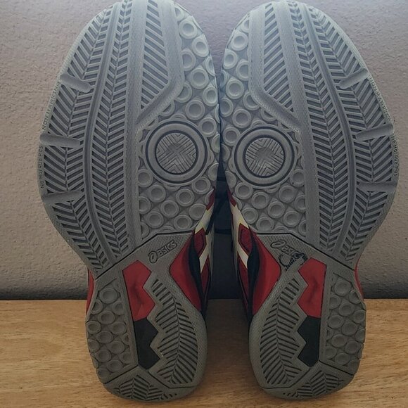 Asics GEL Rocket Mens Red Black Volleyball Court Shoes 1071A030 Size 9 42.5